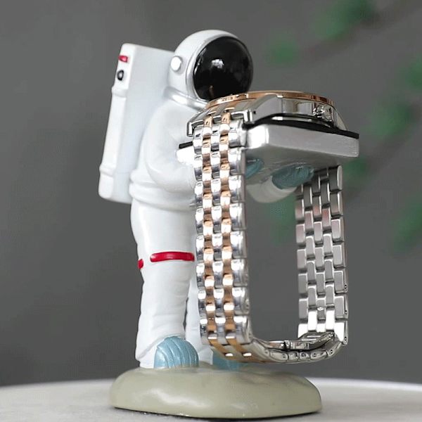 Klockdisplayställ Gammal hushållerska/astronaut Resin Figurine Mode