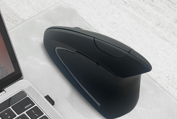 Musta, musta Bluetooth-ergonomiamouse, 6400 DPI pystysuora hiiri, 6