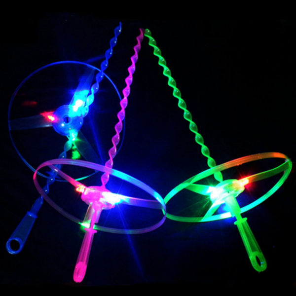 LED lys op legetøj, 12 stykker flyvende legetøj helikoptere, LED lys op