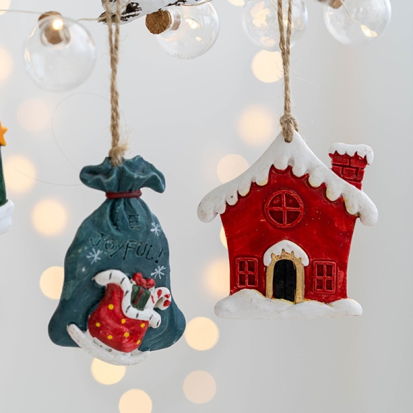 Julharts 4-pack små hängen julstrumpor presentförpackning h