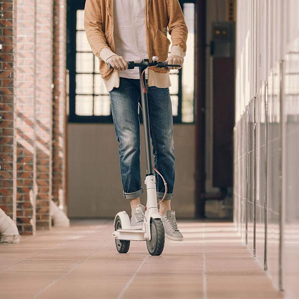 5 st Scooter Reservdelar Laddningsplugg och 4X Dammskydd Kompa