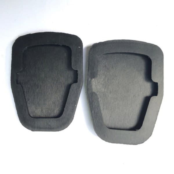 2 stk. Gummipedalsett for bremse og clutch til bil