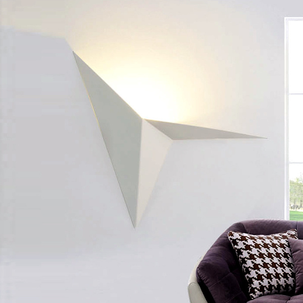 Vit LED-vägglampa, modern svart triangulär vägglampa, effekt 3