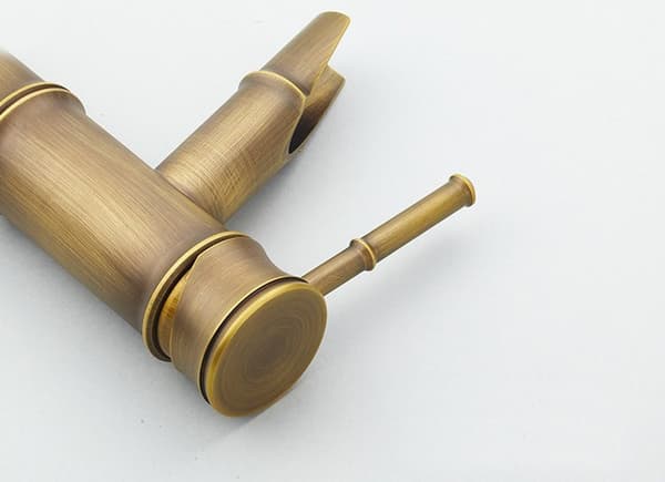 1PC 3-ledade brytmunstycken hög bambu kran, vattenfall diskbänk mixer