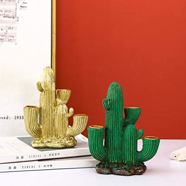 Lysestake i harpiks i form av en kaktus. Dekorativt lysestake
