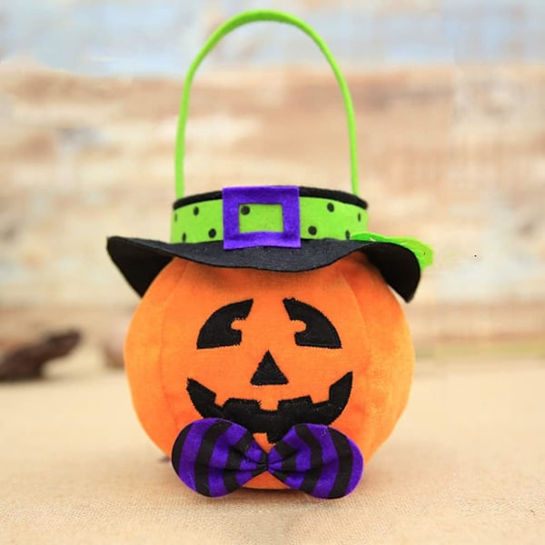 Halkaisijaltaan 16 cm, korkeus 25 cm (kädellä) Halloween-karkkipussi Kurpitsa