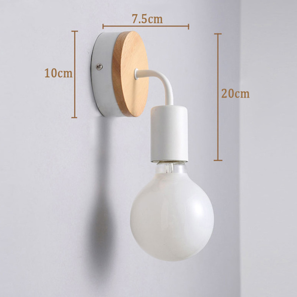 Vägglampa i järnträ, lämplig för barnrum, sovrum, hotell