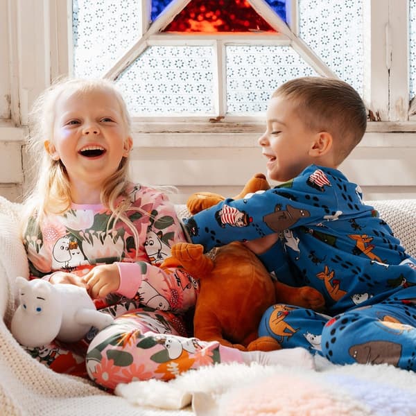Mumin Fotspår2-pyjamas blå 122/128 cl Blå 122/128