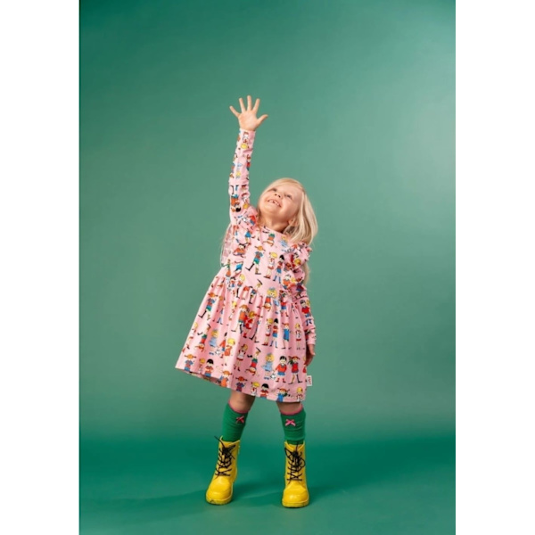 Pippi Långstrump-Pippi med vänner-klänning rosa Pink 86