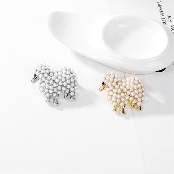 Tegneserie-stil Pin – 3D-design – for kvinner og jenter Silver