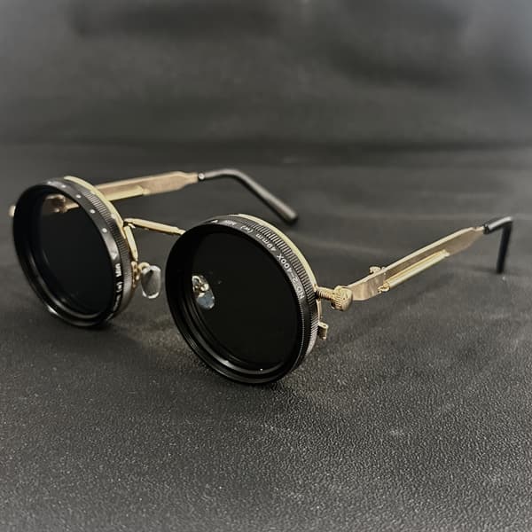 Men's Vintage Steampunk Spin Fashion Glasses | Adjustable Brightness, Alloy Frames, Black/Gray Gradient Lenses, Replaceable Lenses Golden.