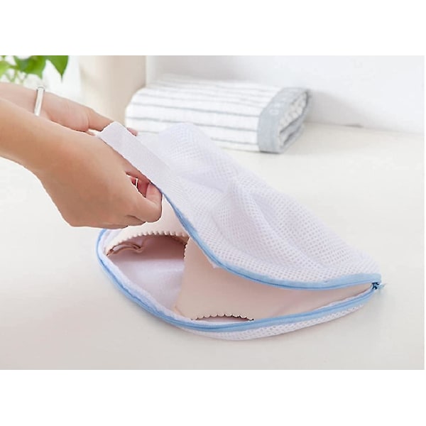 Paksunnettu rintaliivien pesupussi, joka sopii konepesuun ja suojaa rintaliivejäsi 2pcs