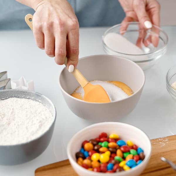 Small Spatulas for Kitchen Use, Mini Silicone Spatula, Small Rubber Scraper, Heat Resistant Small Spatula for Baking Cakes with Plastic Handle