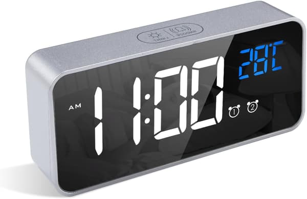 Digital vekkerklokke, LED-vekkerklokke med slumrefunksjon, USB P