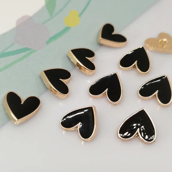 10MM Mini Black Gold Fashion Heart Buttons Of Clothing Wholesale Decor Small Button For Women Shirt Bloused Needlework Sewing