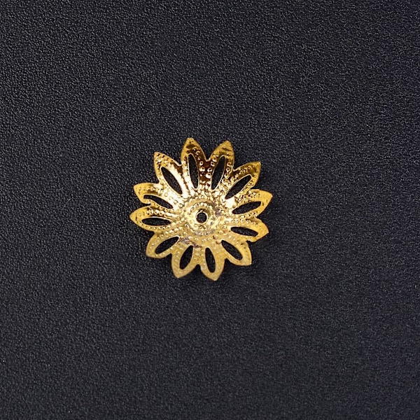 100 stk. 16 mm hule blomsterperlehætter til smykkefremstilling, guld