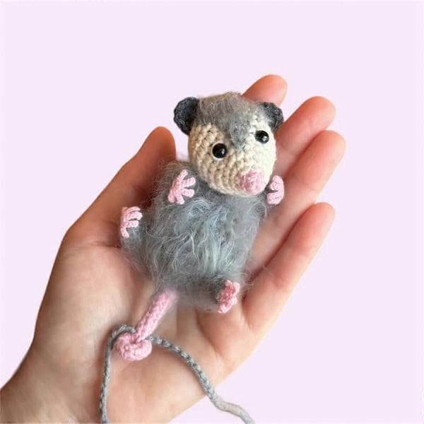 Opossum Bilpynt, Søt Pungrotte Bilpynt, Håndlaget Pungrotte Heklet Bilspeilpynt Tilbehør Dekorasjon