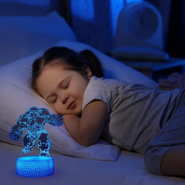 Avengers 3D Anime Lampe, 4 mønstre 16 farveskift jul