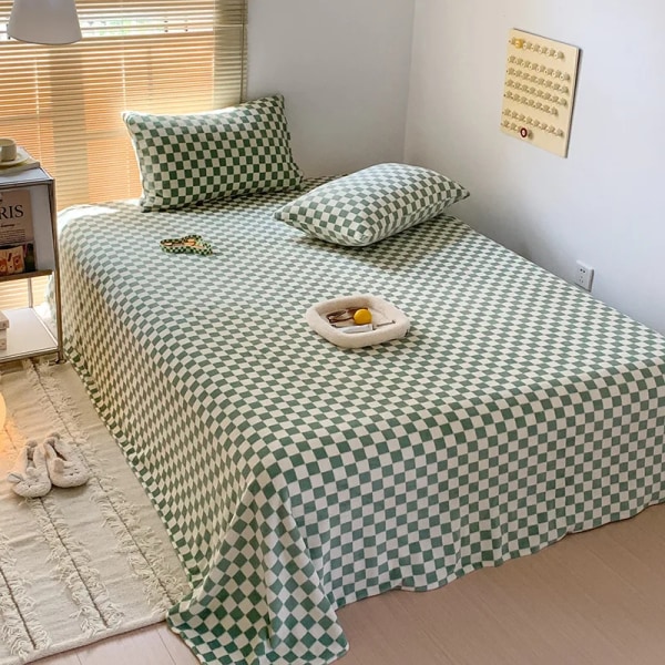 Winter Solid Color Milk Fleece Flat Sheets Bed Home Coral Fleece Thick Warm Flannel Queen King Size Bed Spread with Pillowcases