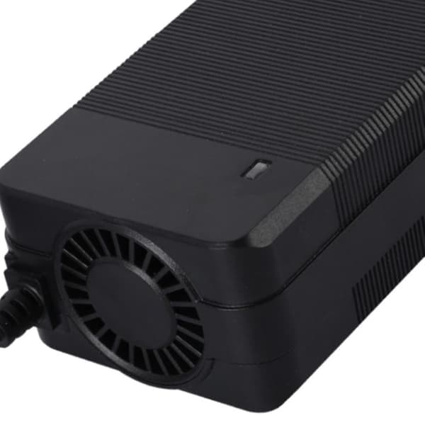 67,2v 2a Litiumbatterilader for Elsykkel 16s 60v Litiumionbatteripakke Enhjuling Lading