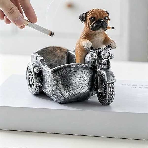 Dekorativ Mops Motorcykel Askkopp Rolig Djurstaty Herrpresent Harts Askkopp