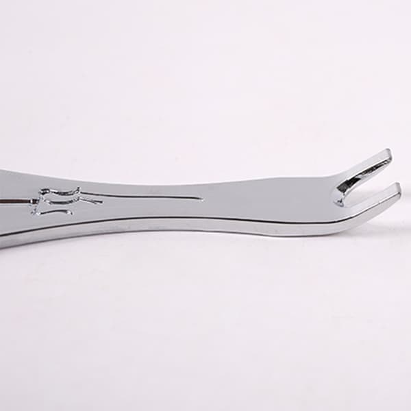 Sett med 3 metallklips for folk akustiske gitarer for strengbinding