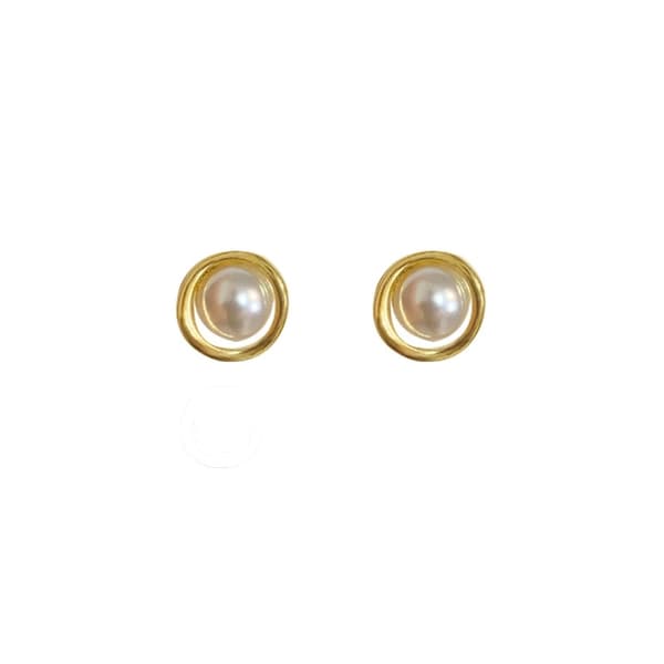 Small Twisted Earrings
