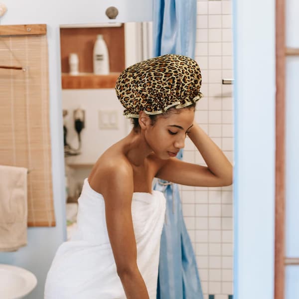 1 st Duschmössa Återanvändbar Duschmössa, Dubbellager Förtjockad Vattentät Duschmössa (Leopardtryck)