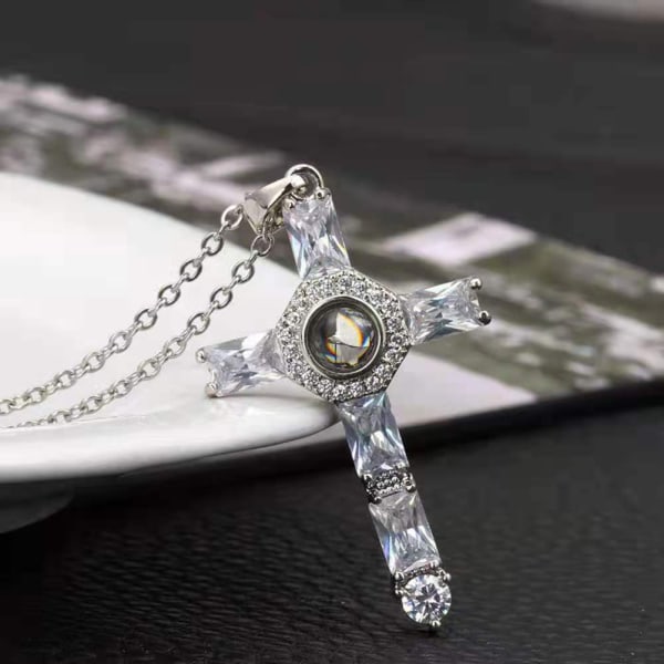 Cross Projection Necklace Choker Crystal Cross Lord's Prayer Cross Halsband för vänner Fars present