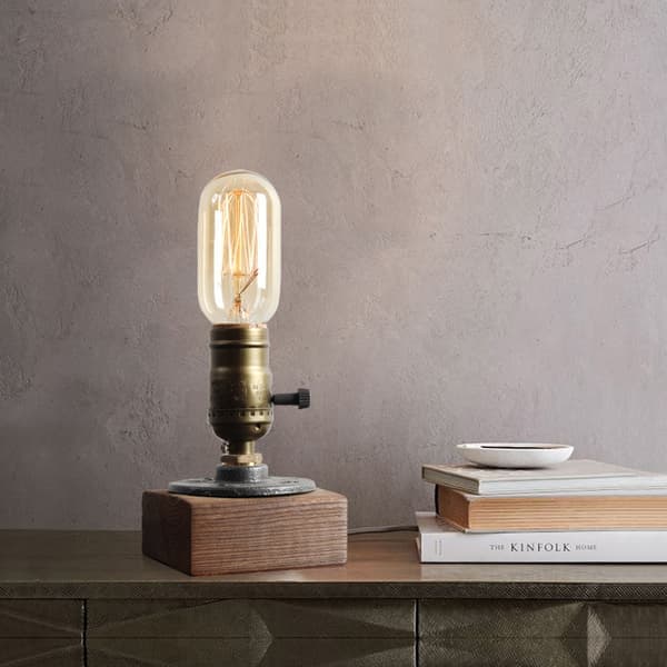 Industriel steampunk bordlampe, E27 pærer med træfod