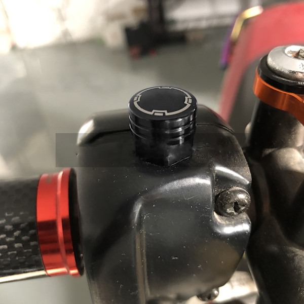 2 stk SEPP Motorcykel Bakspejl Bolt Skrue CNC Aluminium Legering Modificeringsdele M8x1.25 Sort