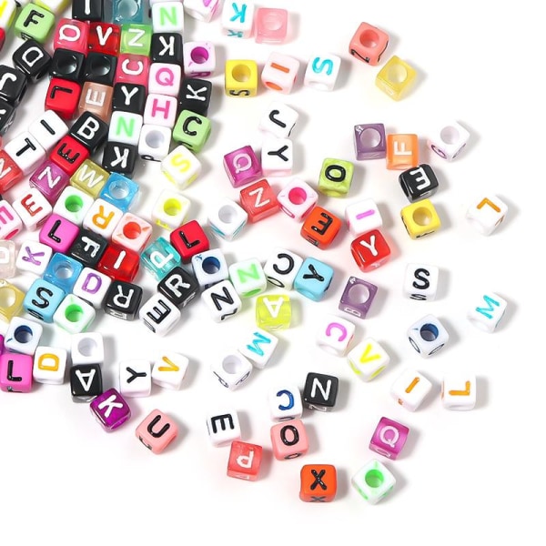 700 stk. 18 farve akryl alfabet bogstav A-Z kube perler til smykkefremstilling børn DIY halskæde armbånd
