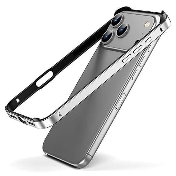 Metall støtfangerdeksel til iPhone 17 Pro, hul varmeavledende silikon telefondeksel sølv
