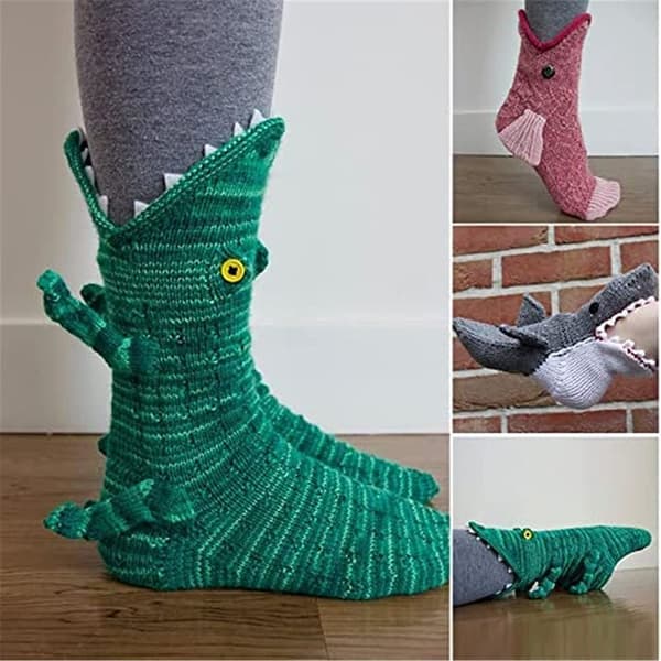 Stickade strumpor vintervarma strumpor kreativ krokodildjursform