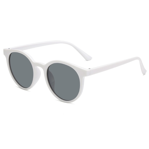 Runde solbriller UV-blokkerende grå linse Trendy Stilig design Unisex retro solbriller for kvinner menn Hvit innfatning