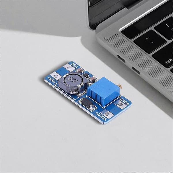 8-delt DC-DC step-up-omformer regulator step-up DC-boost-omformer kraftmodul forsyningsmodul (a)