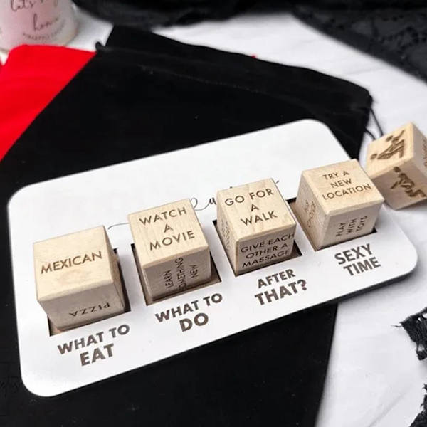 Date Night Dice After Dark Edition, Date Night Treterningspill