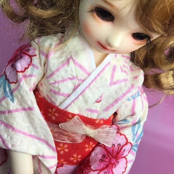 Motedukke Kimono