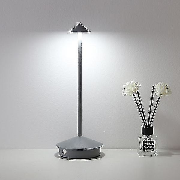 Uppladdningsbar Bordslampa Kreativ Matbord Touch Led Hotell Bar Kaffe Pina Pro Bordslampa Lampada Da Tavolo Dekorativ Skrivbordslampa noir