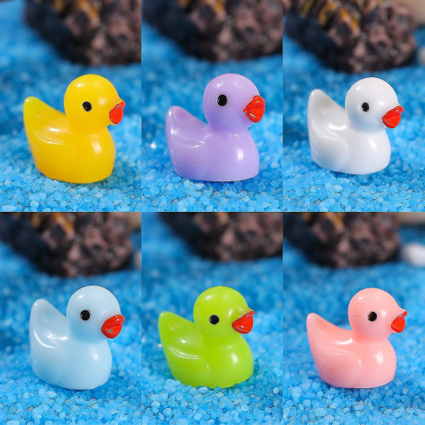 100 st Tiny Ducks Set Dekoration Realistisk Form Hållbar Harts Förtjusande ankor till jul födelsedagsfest Barnens dag