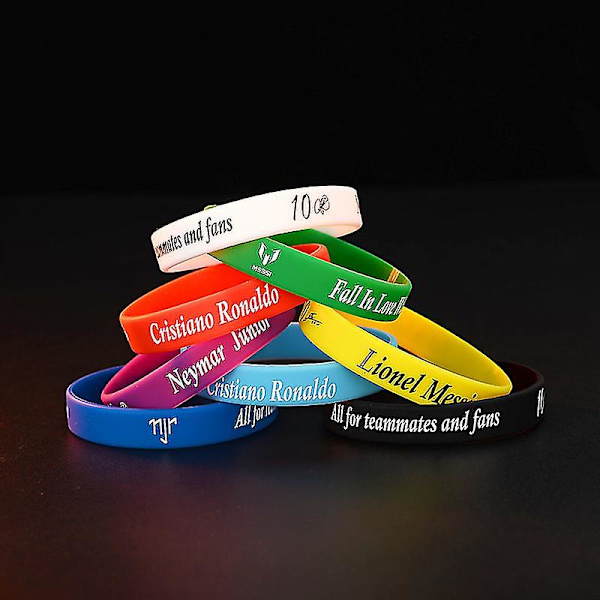 8 st Cristiano Signatur Armband Cr7 Sport Fotboll Stjärna Silikon Armband