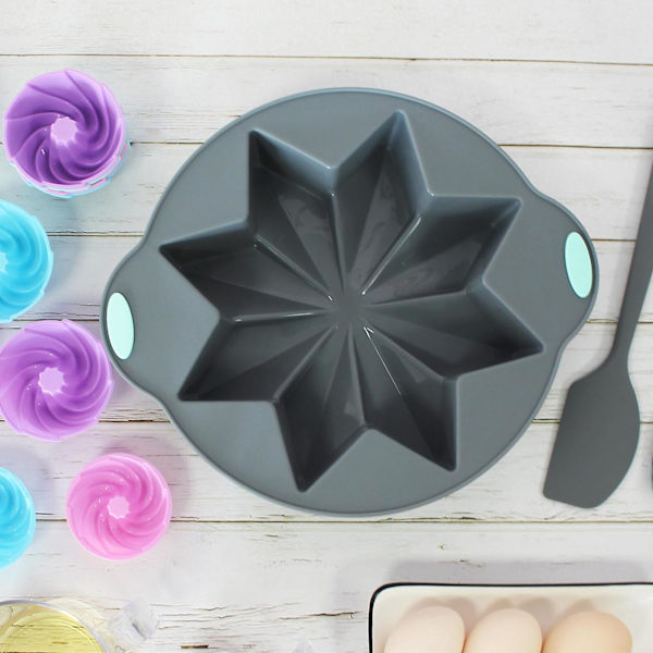 Snöflinga Silikonform för Bakning Icke-klibbig Livsmedelsklass Enkel Avlossning DIY Muffins Bröd Pudding Choklad Dessert Gelé Bakform