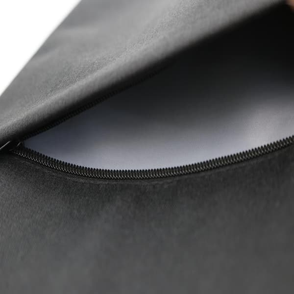 Stöttåligt laptopfodral (15,6\")
