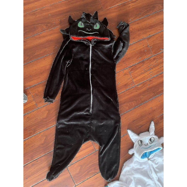 Hampaaton lohikäärme valkoinen musta Onesie aikuisten unisex -flanellipyjaama-anime cosplay Train Your Night Fury yöpuvut V Black L  166*175cm