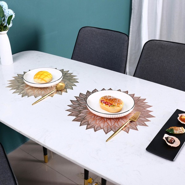 Borddæksel Creative Bladformet dækkeserviet Spisebordsbeskyttelsesmåtte til hjemmekøkkenindretning Rose Gold