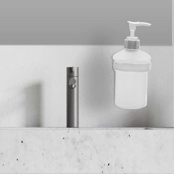 Väggmonterad handskumtvåldispenser Lotion Schampodispenser för hemmabadrum (635295)