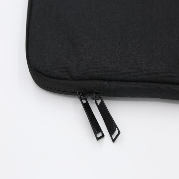 Stöttåligt laptopfodral (15,6\")