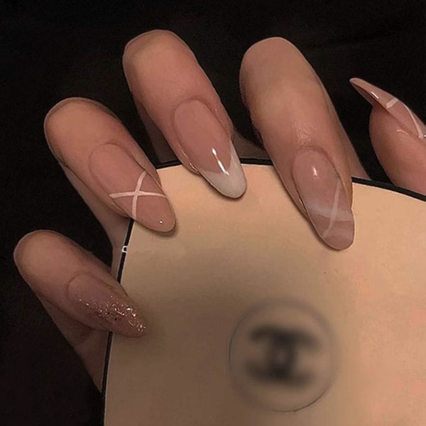 Mandelpress på naglar medellånga med designade falska naglar salong rosa glitter cover akryl lösnaglar tips för kvinnor och flickor 24st