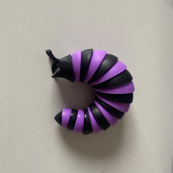 Fidget Slug, 3D Sensorisk Slug Fidget Leke, Morsom Krypende Slug Fidget Leke Black purple 14CM