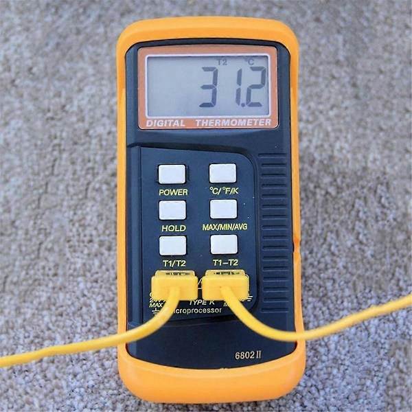 Digital K Typ Termoelement Termometer (-50-1300C) Dubbel Kanal, 2 Termometer Rörklämmor och 2 Sensorprober